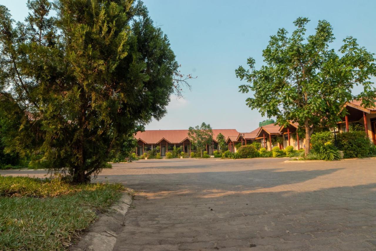 Shakespeare Court Serviced Apartments Lusaka Luaran gambar